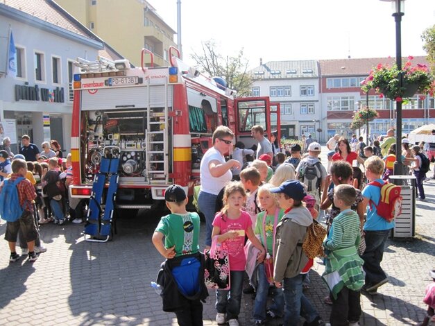 Predvádzanie požiarnického auta